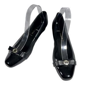 NWOT-1 SHOW! ANNE KLEIN! BLACK VEGAN LEATHER & PATENT LEATHER BOW HEELS! SZ 8.5M